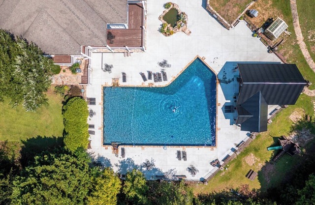 Golfside LARGE 2BR/2BA + Resort Pool Access