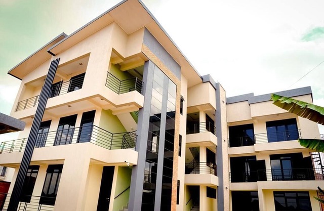 Good apartment for short stay and long stay from 20 dollars you get place t stay