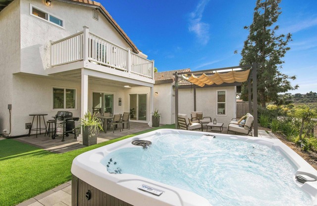 Carlsbad/Vista/San Diego Cottage - Beach/Legoland
