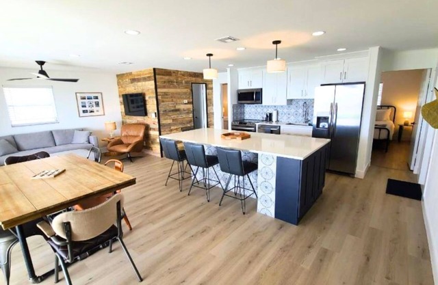 Good Vibes Lakefront Home - Private Dock, Stunning Sunsets, & Water Access