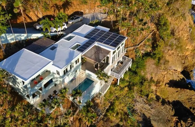 Good Vibes Only OceanFront Villa🌴Private Pool-Modern-Sun Decks-Spectacular Views
