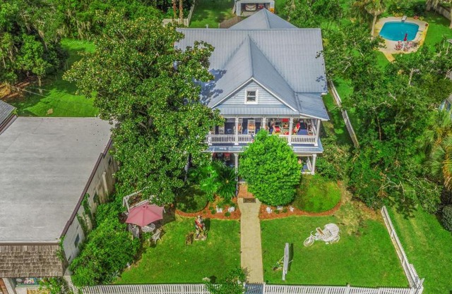 Goodbread House Bed and Breakfast