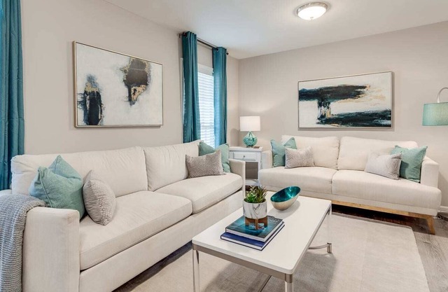 "GoodKarma Rentals"-Stunning Home in Austell! Newly Updated. Best location.Very