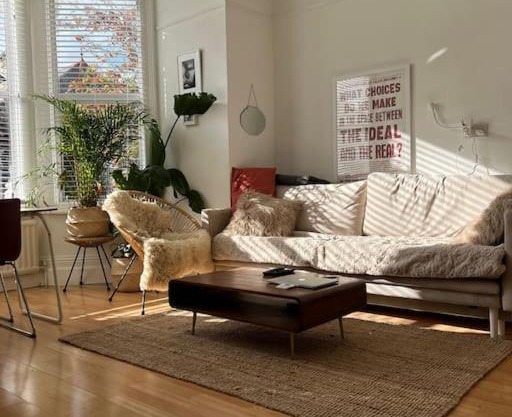 Gorgeous 1 bed flat near Richmond Bridge.