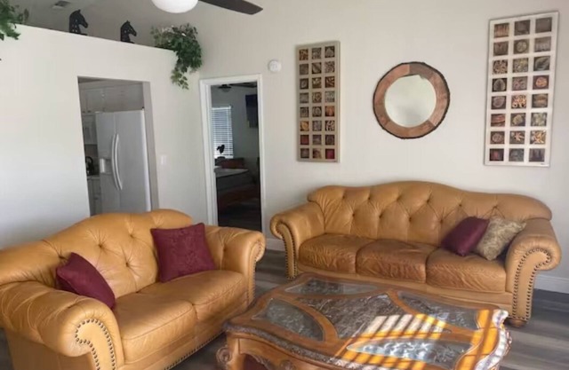 Gorgeous 2-3 bedroom Sun N Lake Villa with Garage