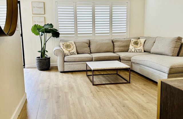 Gorgeous 3 Bedroom Condo