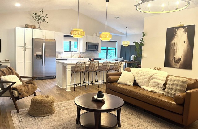 Gorgeous 3-bedroom spacious house in charming Woodstock