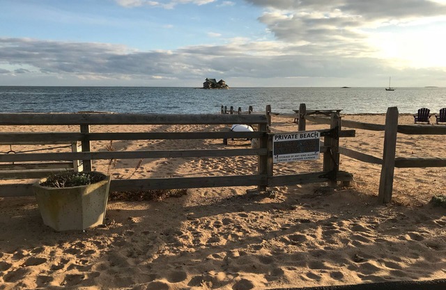 Wunderschönes Strandhaus mit privatem Zugang zum Strand.