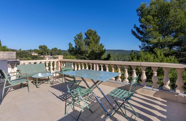 Wunderschöne Wohnung in Le Luc mit WLAN