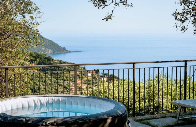 Tolle Wohnung in Recco mit Whirlpool