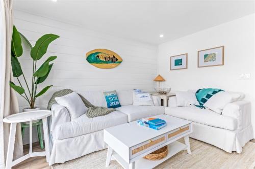 Gorgeous Beach Condo with Private Patio #134