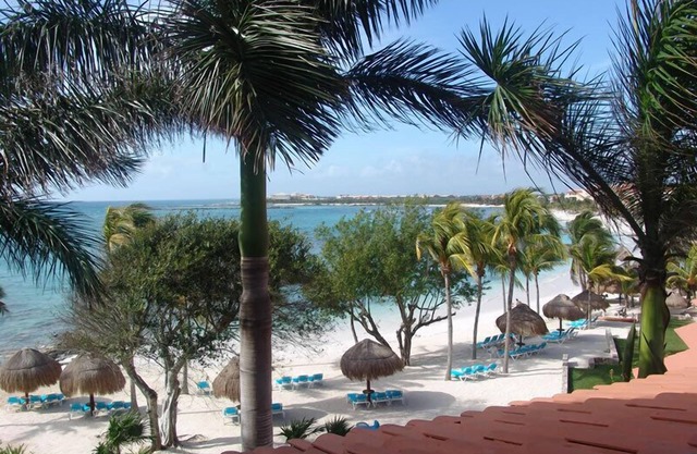 Herrliche Bi-Level-Beachfront Penthouse, Spectacular Ocean View, Great Location