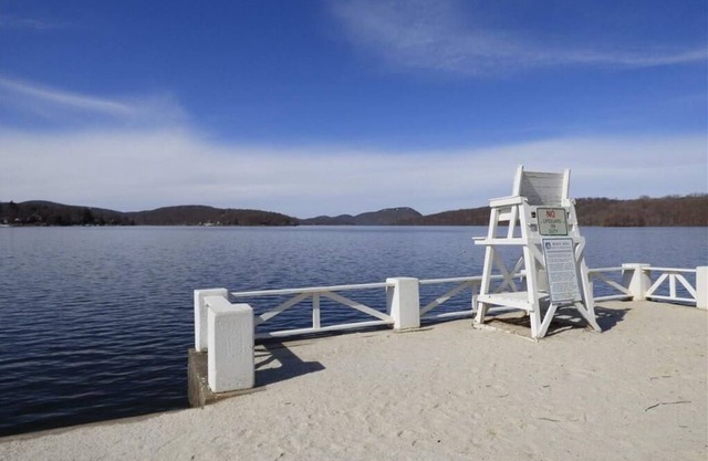Gorgeous Candlewood Isle Lake View Home
