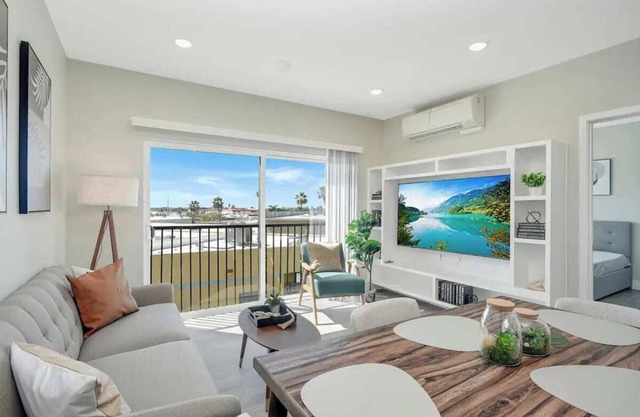 Gorgeous Central Unit w/EV Parking, Laundry, AC!