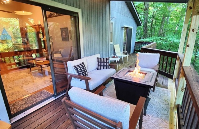 Parkers Nest Ferienhaus: 5 Sterne, sauber, WiFi, zentrale Luft / Wärme.
