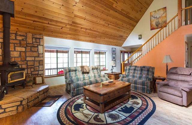 Deer Run Chalet (Nachbarschaft Seezugang)