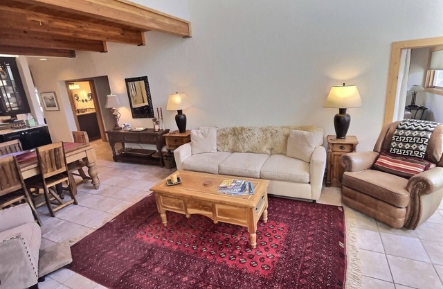 Gorgeous Designer Condo with TSV Boot Locker, Walk