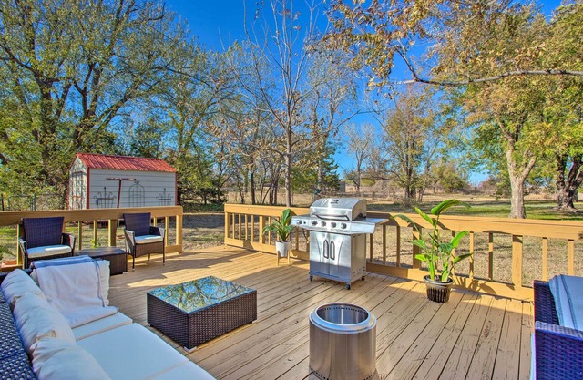 Gorgeous Edmond Escape w/ Deck & Private Yard