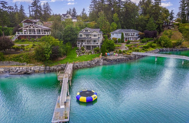 Gorgeous family-friendly waterfront island home w/ private dock, panoramic views