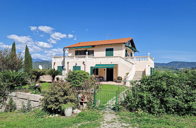 Gorgeous home in Camporosso