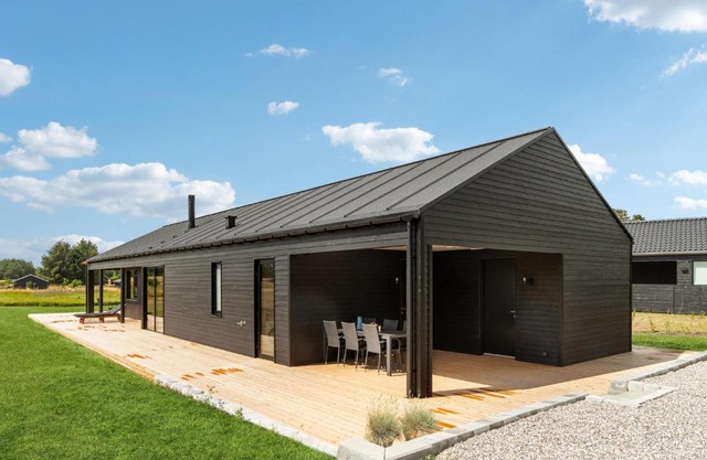 Gorgeous Home In Grenaa With Kitchen