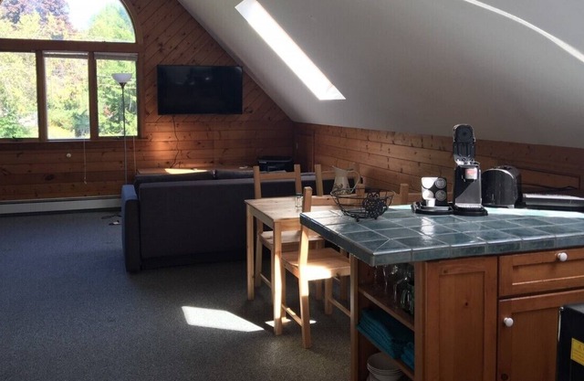 Wunderschönes, großes, sonniges, privates, ruhiges Studio-Apartment