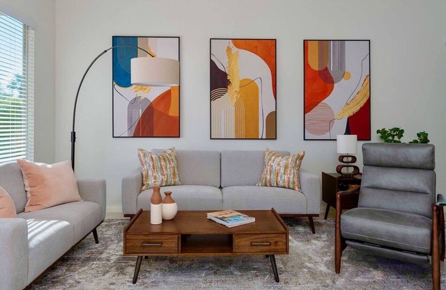 GORGEOUS LUXURY RENTAL- new furnishings in 55+ Sun City Shadow Hills