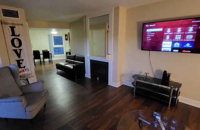 Gorgeous Marina 2bdr Home