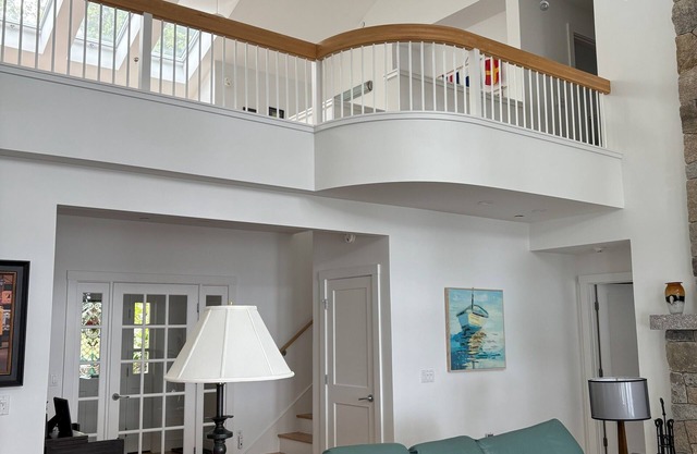 Wunderschöne Oceanside Haus in waldreicher Umgebung