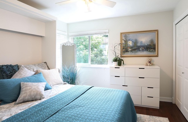 Gorgeous Oceanview House 5 min from Deep Cove