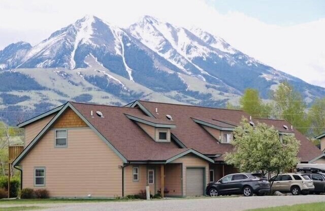 Yellowstone Nationalpark Nord! Im Amazing Paradise Valley gelegen!