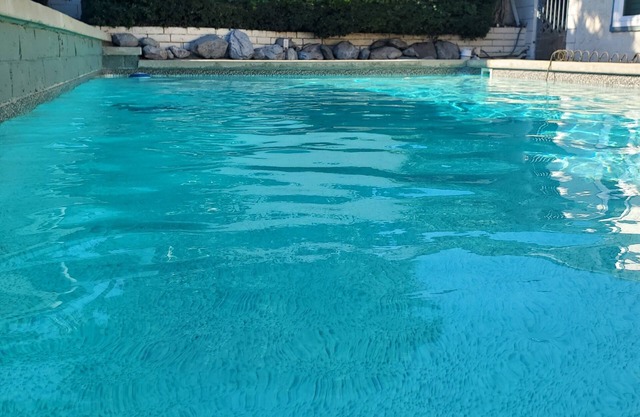 Gorgeous Pool Oasis
