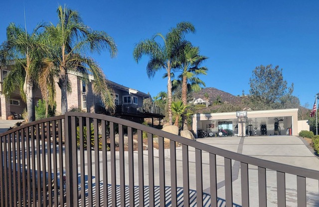 Wunderschönes privates Anwesen in Rancho San Diego!