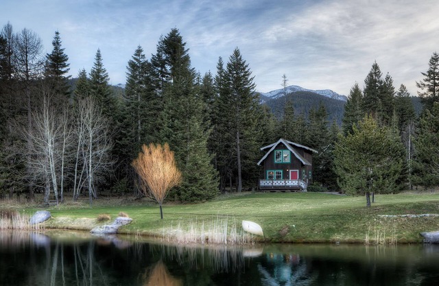 Gorgeous Property Located Just 30 Minutes From Glacier National Park
