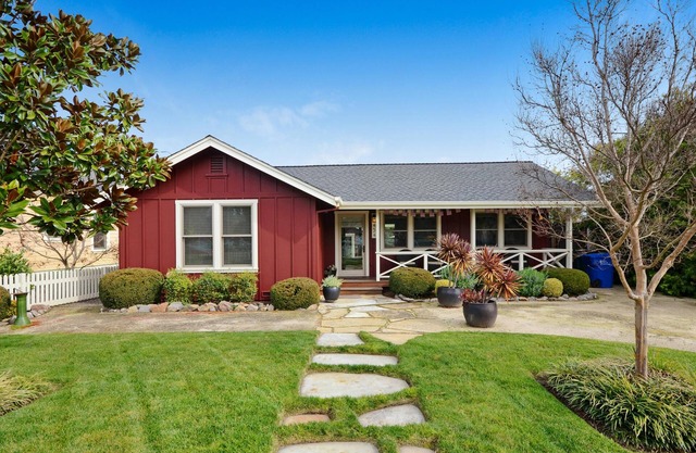 Gorgeous Property within the heart of Sonoma