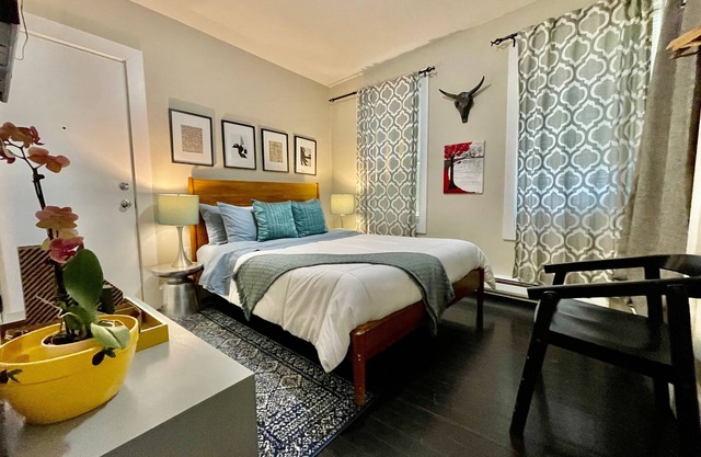 Ein seltener Fund! Wunderschöne, brandneue 3 BR / 3BA Duplex, North End Boston 6-7 Gäste