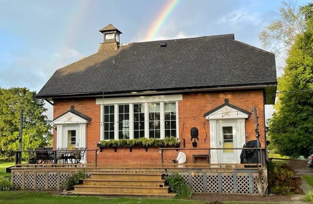 Gorgeous remodelled School House from 1900!