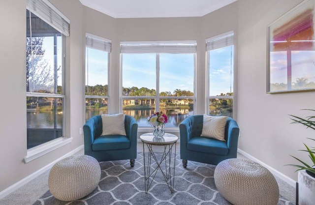 Gorgeous Sunny Getaway Home