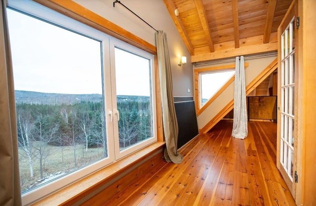 Gorgeous Timberframe, minutes to the Northumberland Strait