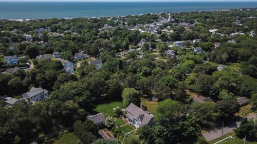 Gorgeous Traditional Home Modern Amenities Downtown Harwichport