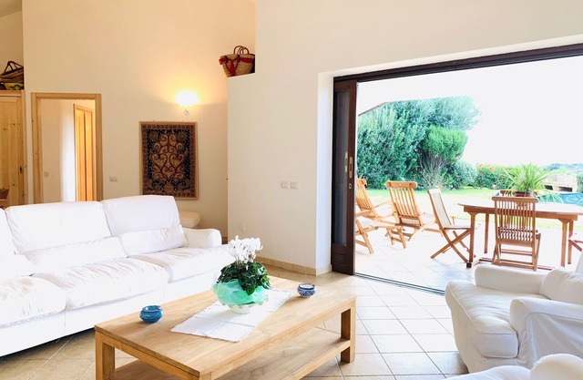 Georgeus Villa in Chia