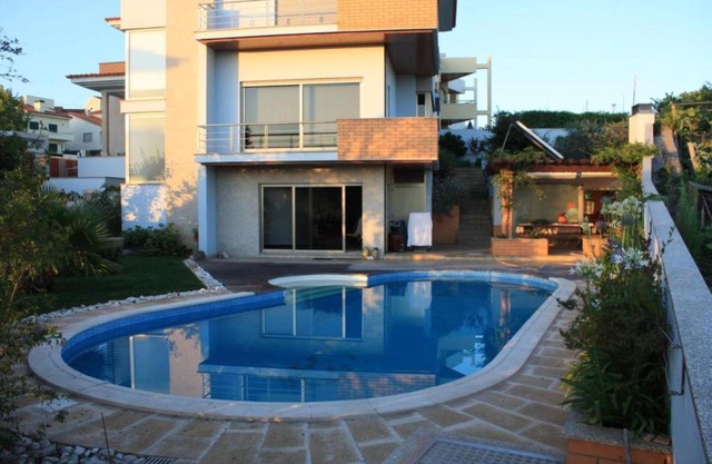 Gorgeous villa Looking to Douro