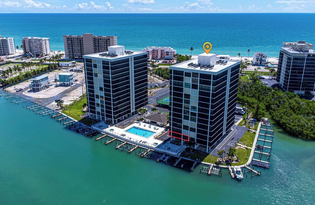 Gorgeous water views! Heated Pool,Tennis & Pickleball Across from Bonita Beach!