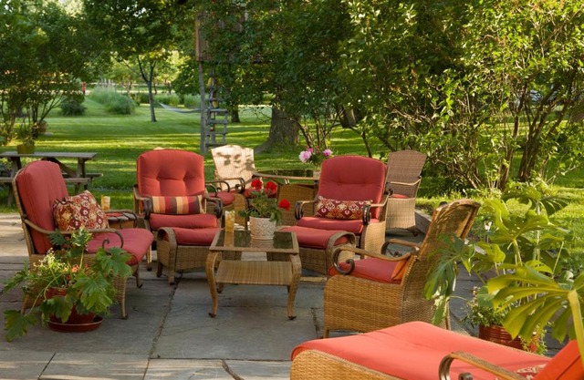 Gothic Eves Inn and Spa Bed and Breakfast