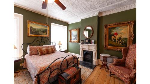 Governors Room - Historic Hotel