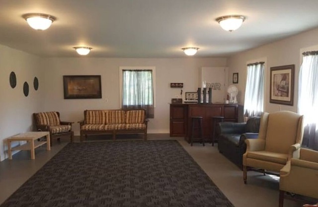Grace Land on PEI, quiet, private, clean, large 1 bedroom cottage
