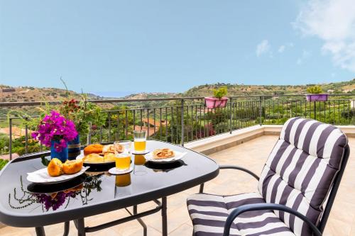 Granatelli Holiday Home