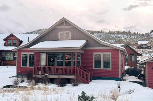 Granby Ranch Ski & Golf Getaway - Pank's Peak
