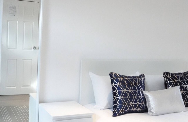 Grand Airport Ensuites