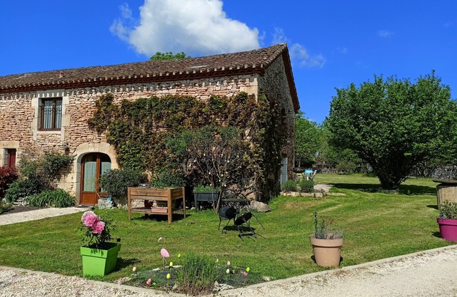 Klimatisiertes Ferienhaus für 6 Personen mit Pool und Planschbecken